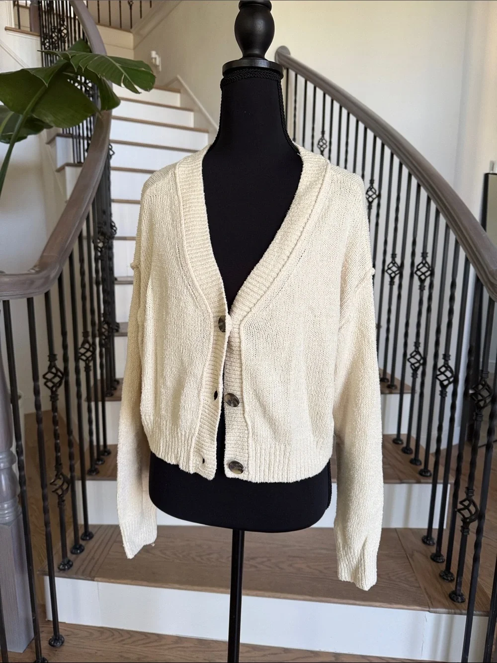 Abound Cream White Sweater (M)